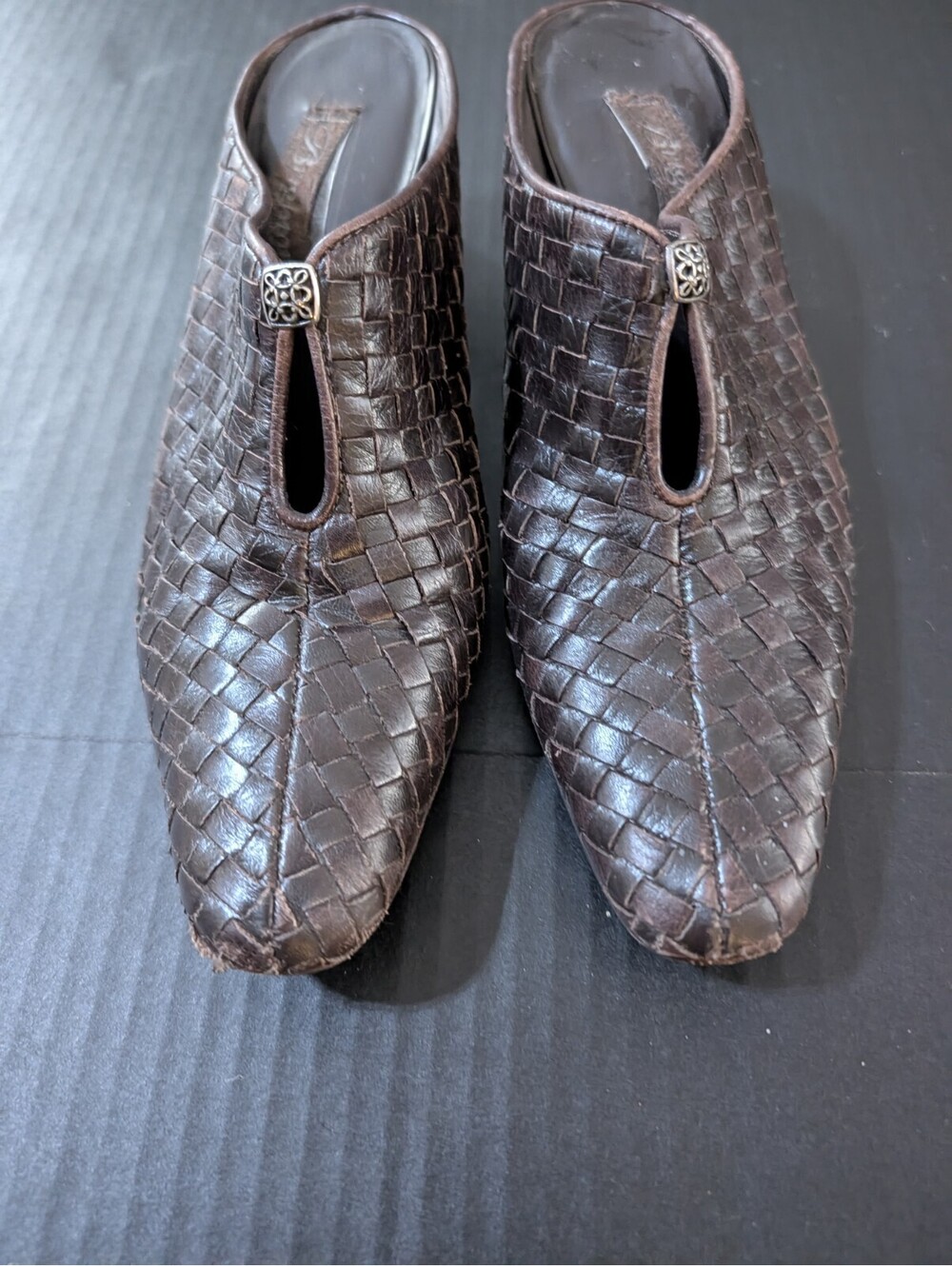 Vintage Brighton Tynan Woven Leather Mules Size 8.5 Narrow